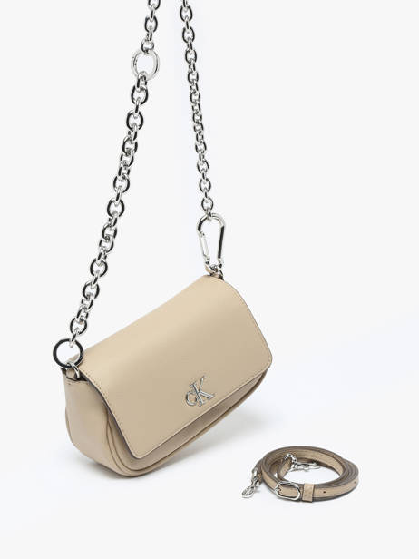 Cross Body Tas Minimal Mono Calvin klein jeans Bruin minimal mono K613049 ander zicht 2