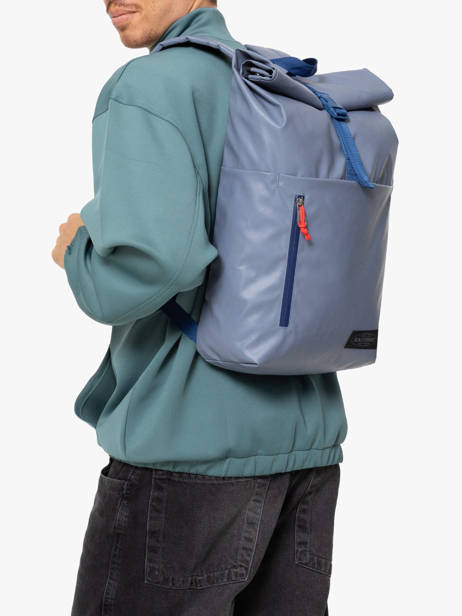 Rugzak Eastpak Blauw tarp MANHATTA ander zicht 1