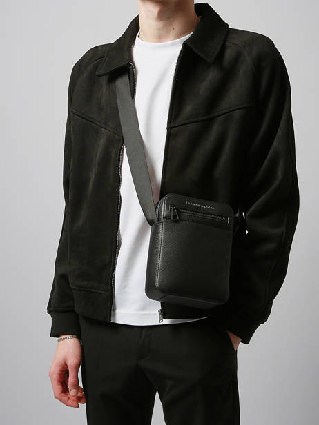 Cross Body Tas Tommy hilfiger Zwart monogram AM13836 ander zicht 1